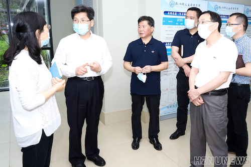 理百家乐游戏
1